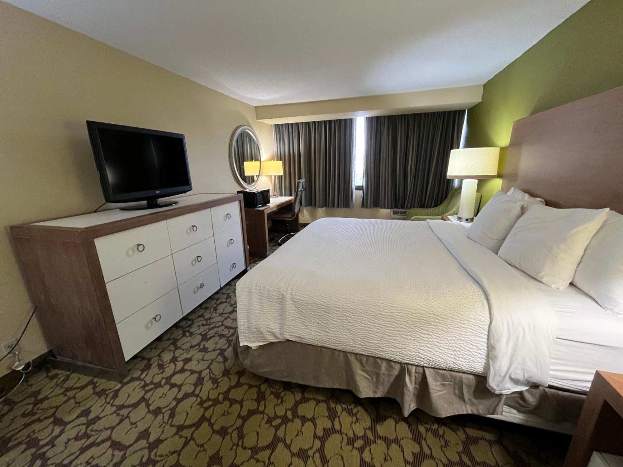 Hotel Ramada Plaza By Wyndham Charlotte South End Airport Exteriér fotografie